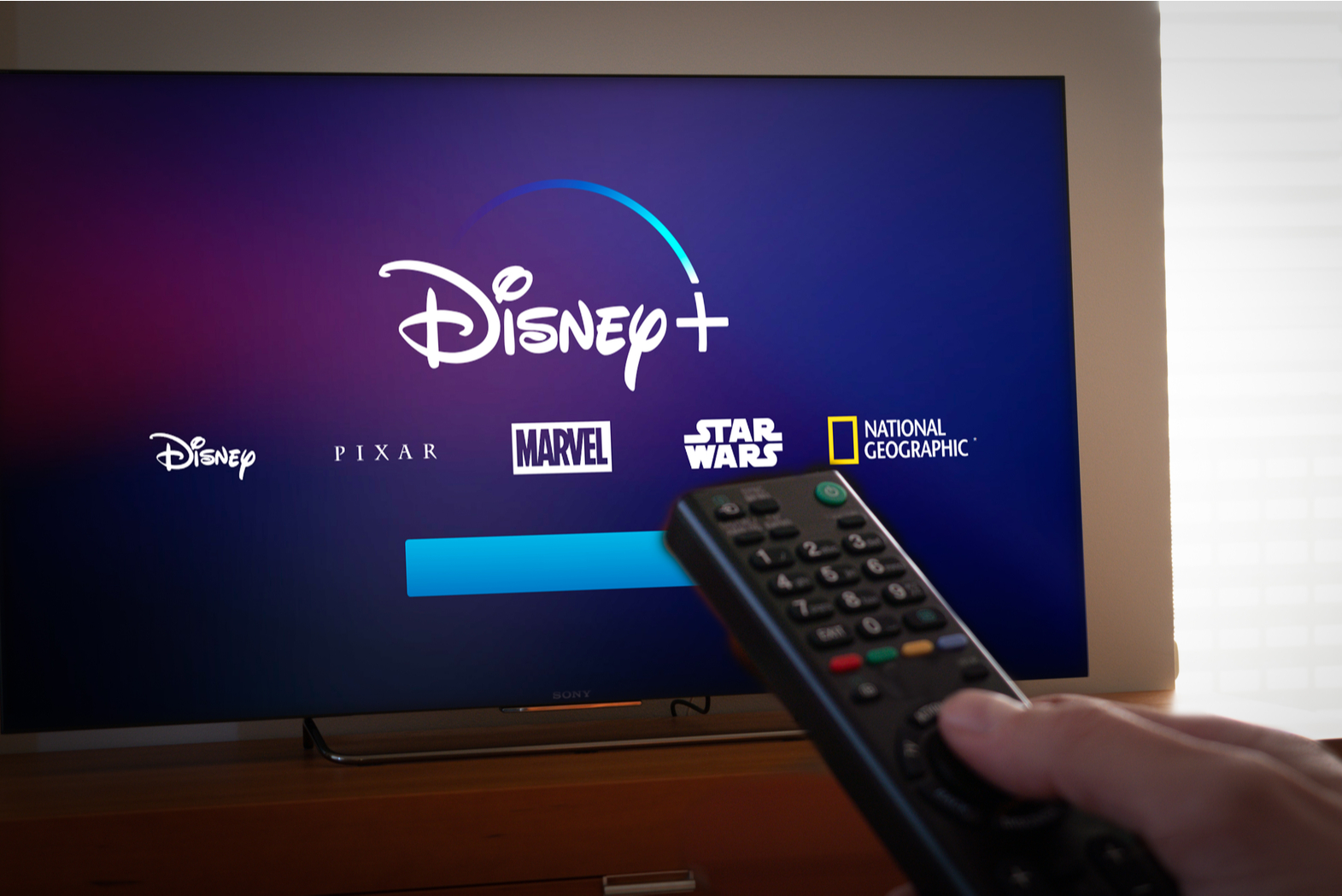 Disney provides streaming service update / Cloud providers await ...