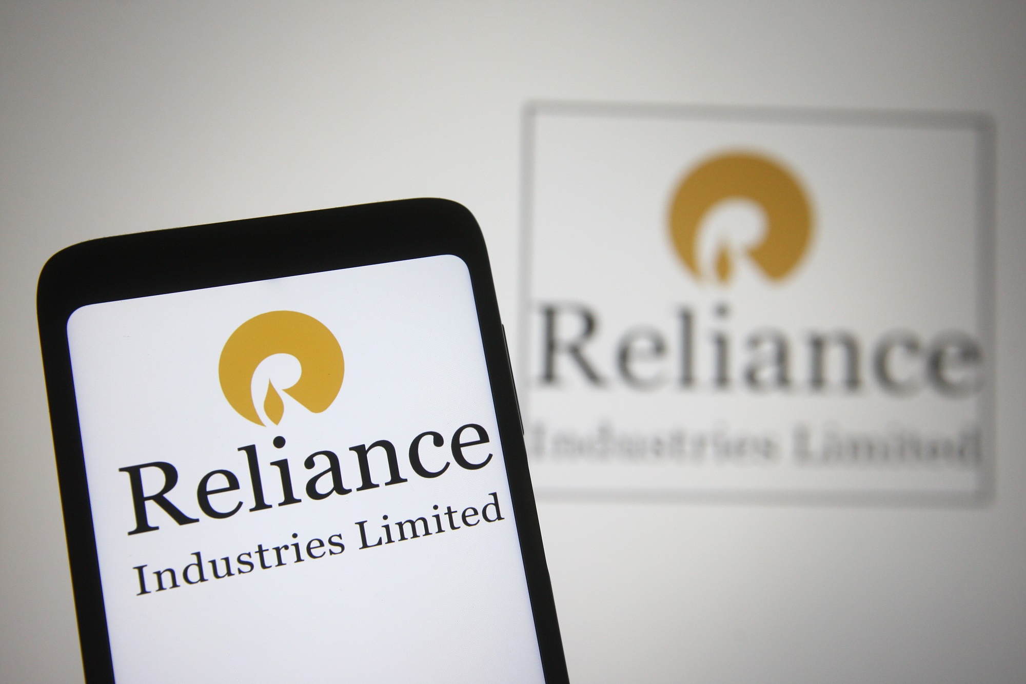 Reliance considers buying Israel's Tower Semiconductor